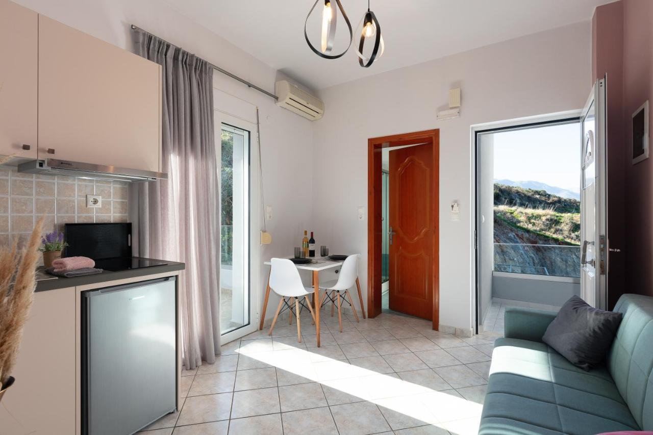 Aparthotel Pietra Di Mare Petres  Exterior foto