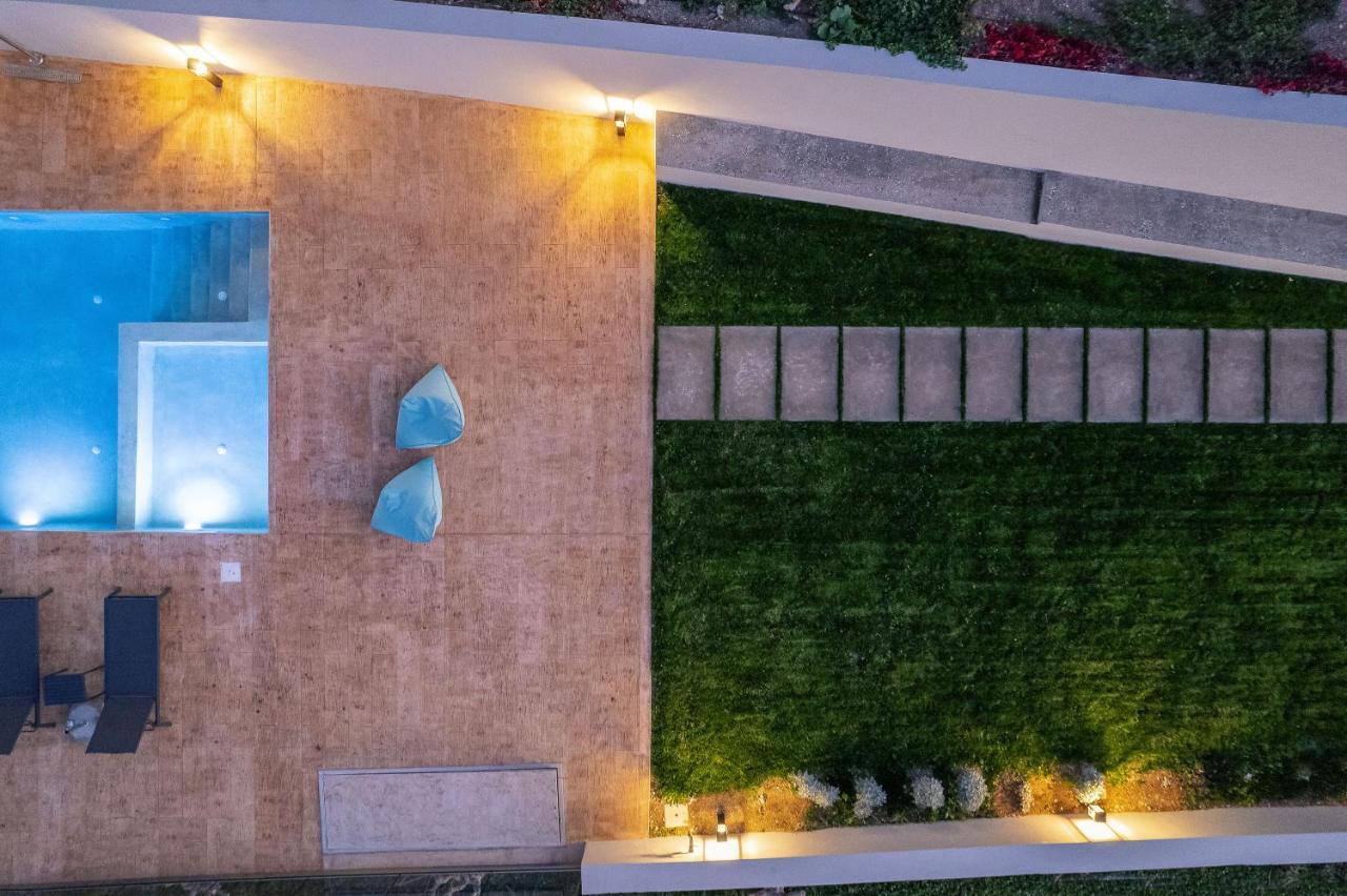 Aparthotel Pietra Di Mare Petres  Exterior foto