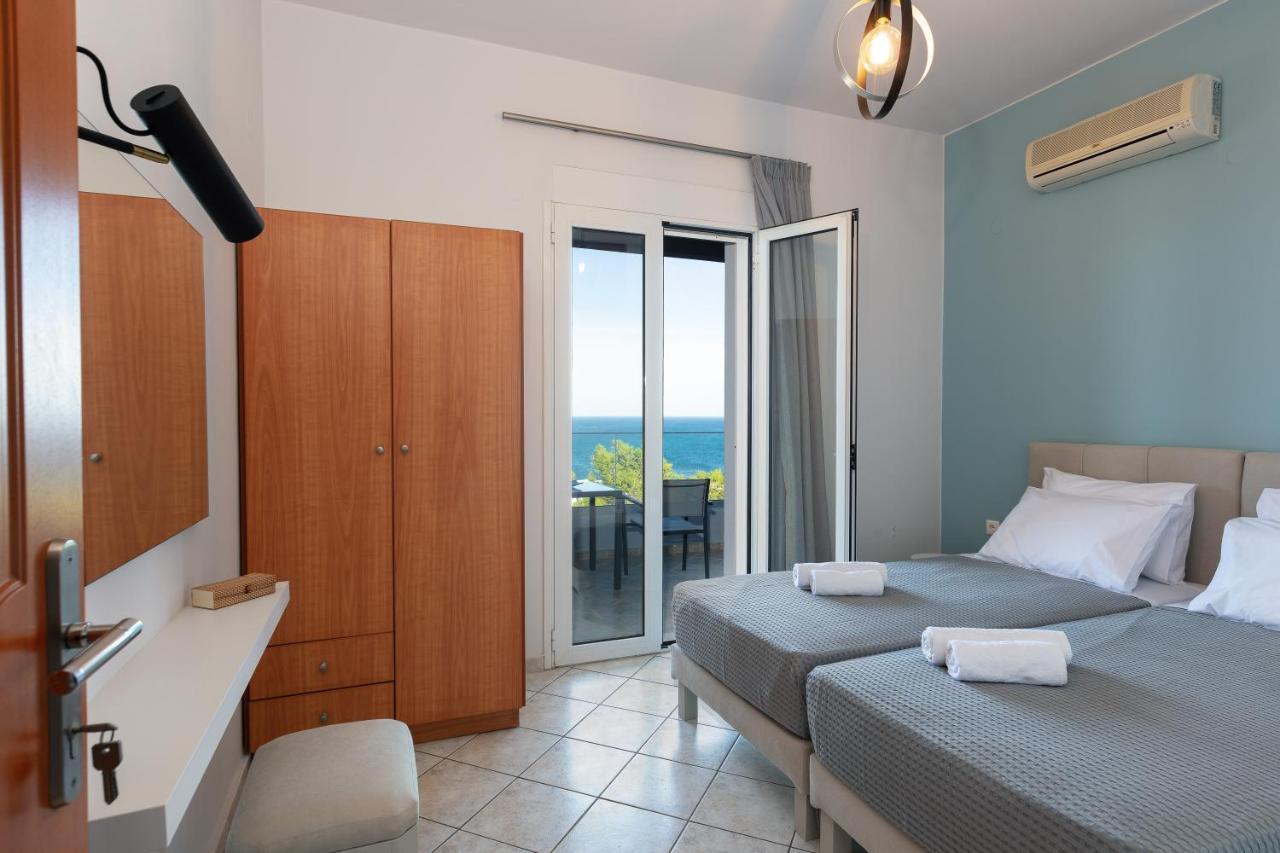Aparthotel Pietra Di Mare Petres  Exterior foto