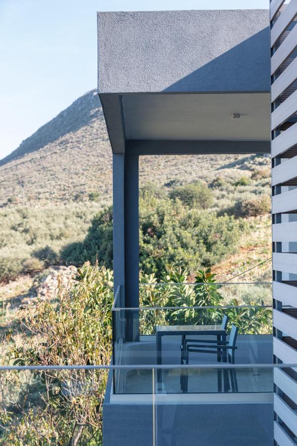 Aparthotel Pietra Di Mare Petres  Exterior foto